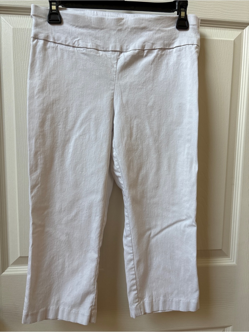 Joe B White Pull-On Crop Capris